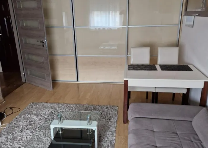 Erzsebet Apartman, Free Parking
